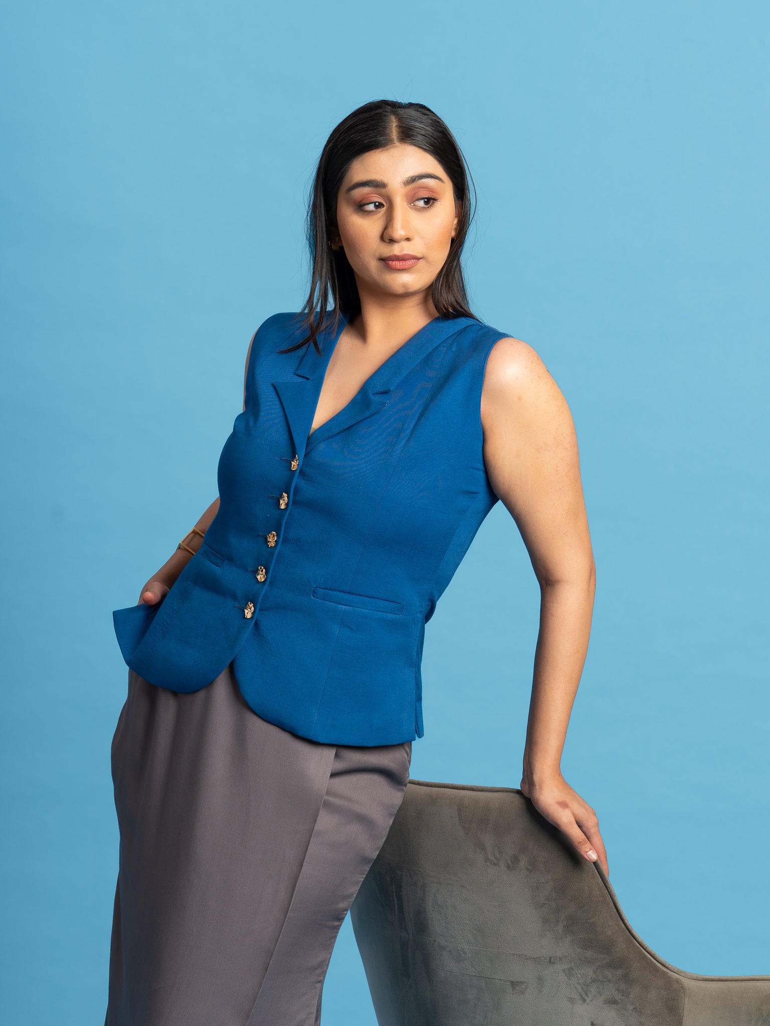 Sombre Cotton Twill Waistcoat- Blue